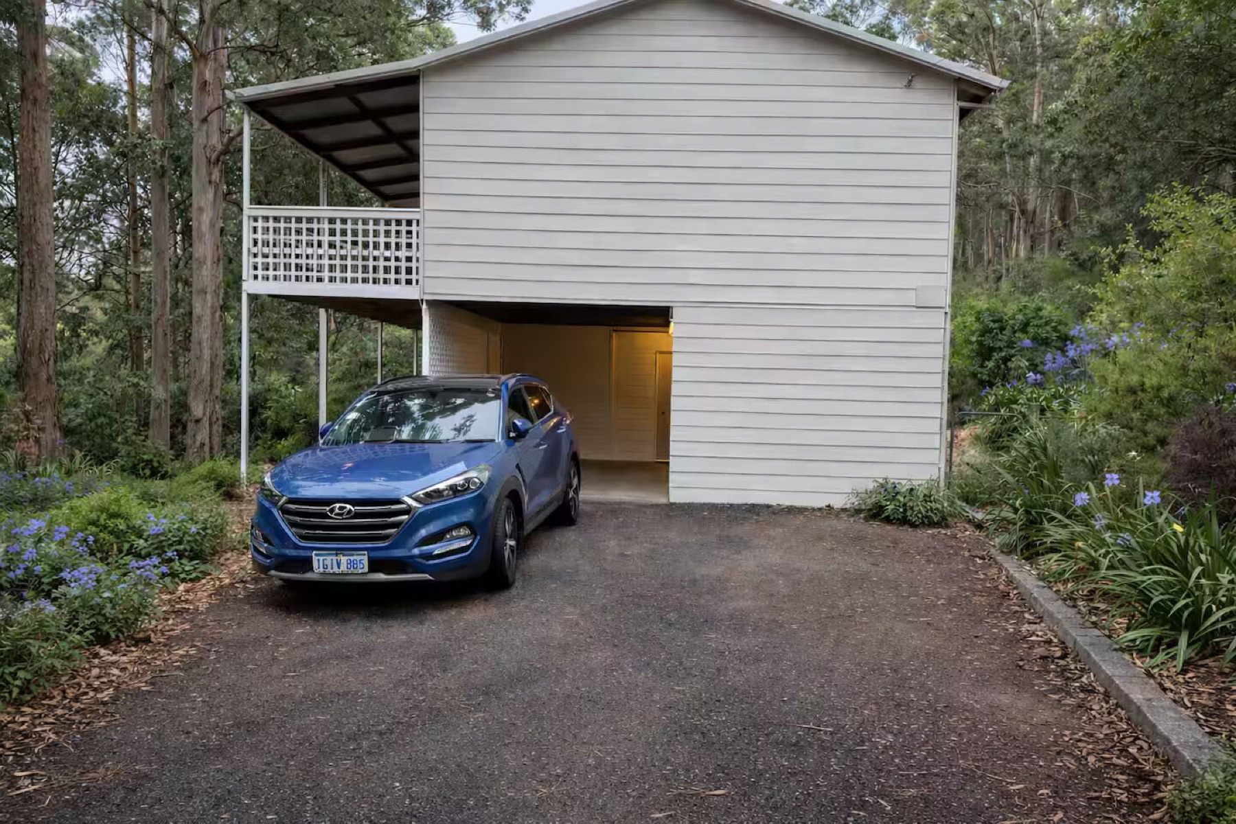 Garden and side entrance